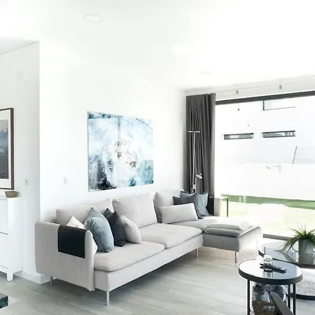 Premier Palaca - Ground Floor, Walk To Reserve & Town Feriehus Santo Isidoro
