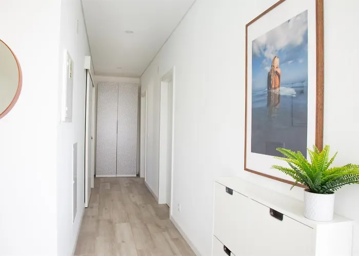 Premier Palaca Ground Floor, Walk To Reserve, Riberira D'iilas, Town Of Ribamar Appartement Santo Isidoro